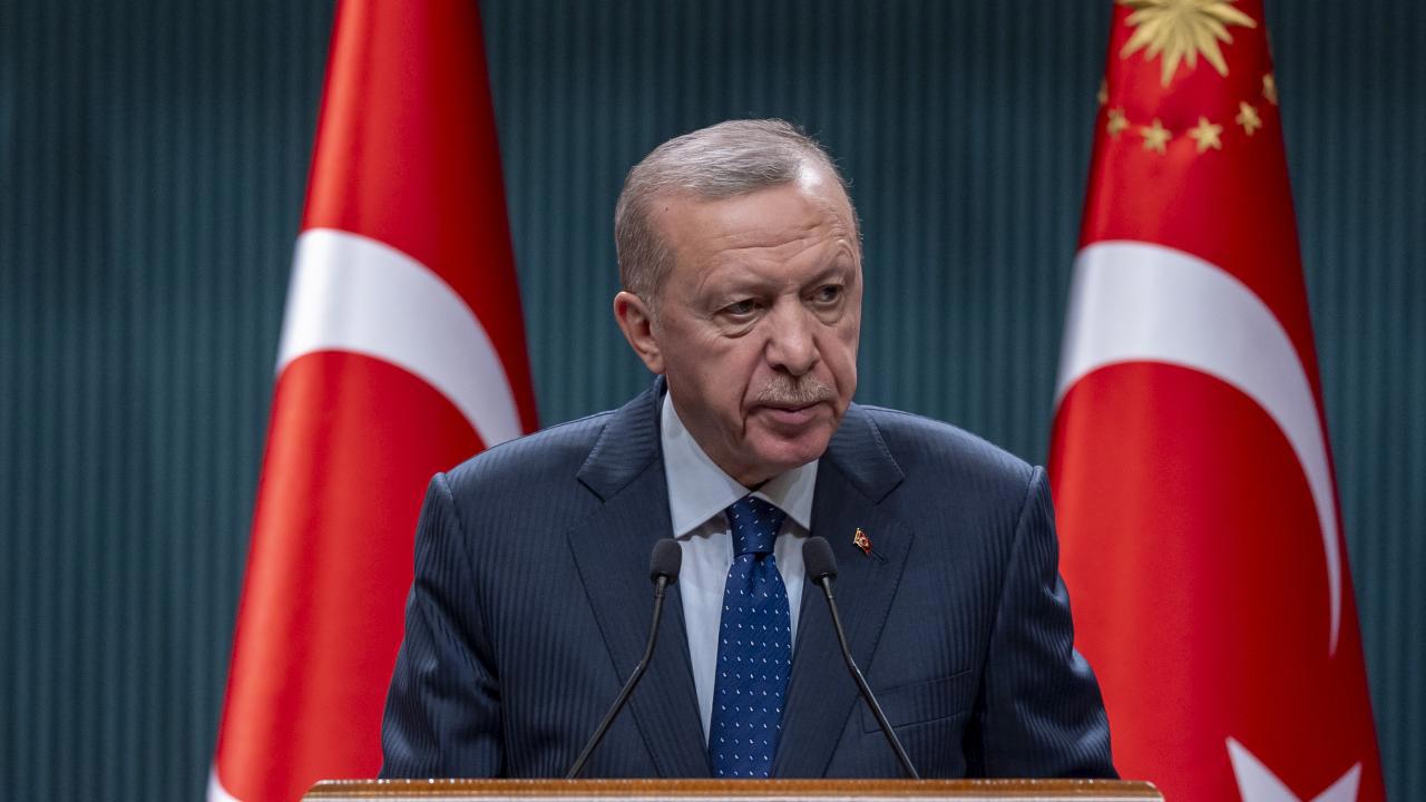 Cumhurbaşkanı Erdoğan'dan Ekonomi Açıklaması: Dezenflasyon Süreci 2025 Yılına Kadar Devam Edecek
