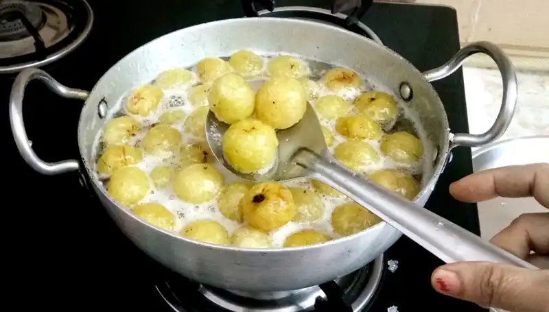 C Vitamini Sentezini Artırmanın Kolay Yolu: Aç Karnına Bir Bardak