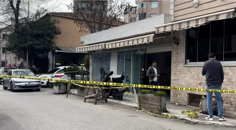 İstanbul'da Oto Tamircisi İş Yerinde Gizemli Cinayet: Olayın Ardındaki Gerçekler