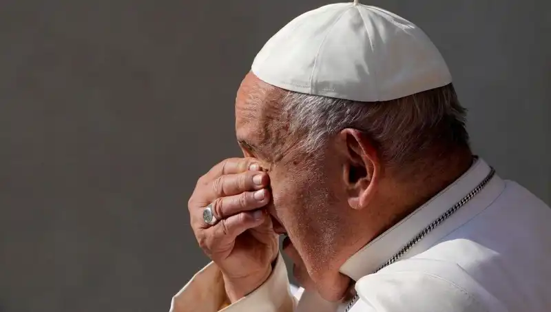 Papa Francis Hastaneden Sesli Mesajla Dünyaya Seslendi: Eşlik Ediyorum!