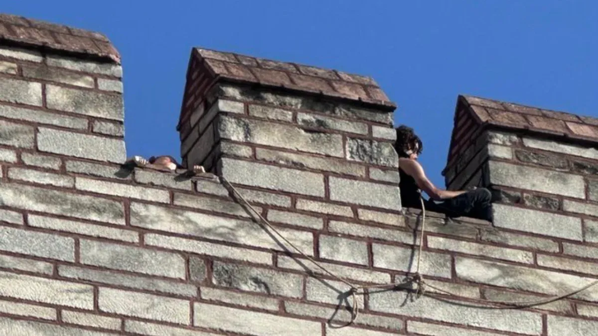 İstanbul’da Dehşet: İki Kadını Öldürdü, Surlardan Atlayarak İntihar Etti