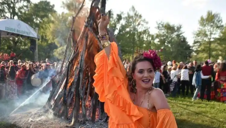 2025 Hıdırellez Kutlamaları: Geleneksel Festivali Ne Zaman Yapılacak?