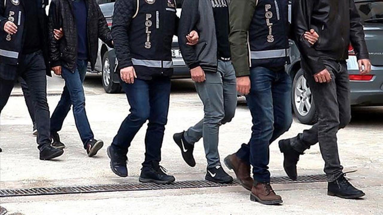 FETÖ operasyonu: 71 kişi gözaltında