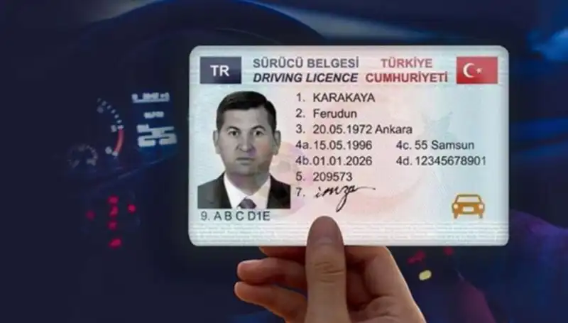 Eski Tip Ehliyetinizi Yenilemek için Son Tarih ve Neden Acele Etmelisiniz