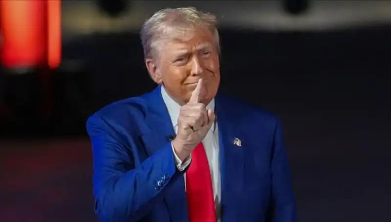 Trump, Wall Street Journal’ı Basın Havuzundan Çıkardı: Epstein’ın Mektubunu Yayımladı