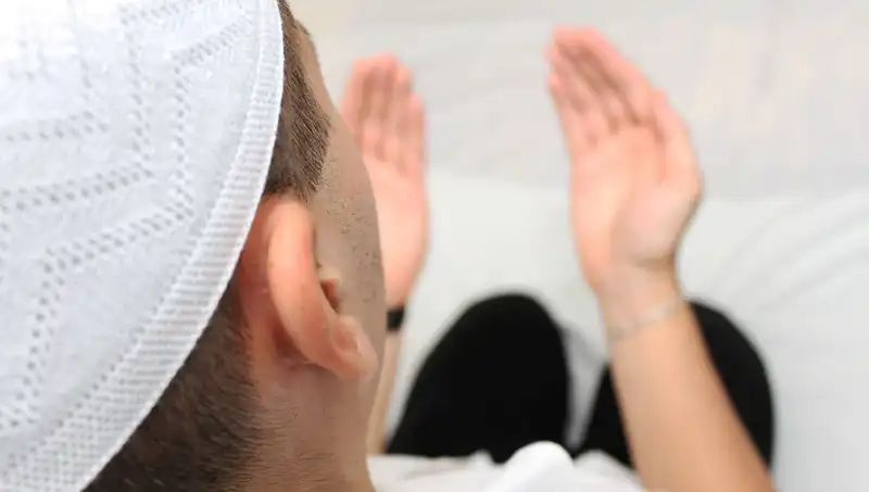 Seferi Namazı Nedir, Nasıl Kılınır ve Kaç Rekattır?