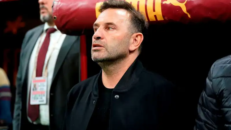 Galatasaray'da Okan Buruk'un Kadroda Yaptığı Önemli Değişiklik Açıklandı
