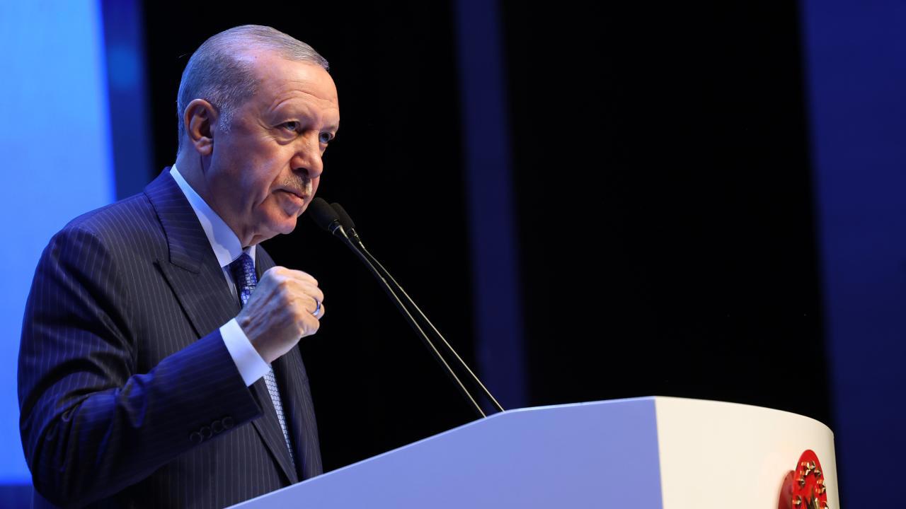 Cumhurbaşkanı Erdoğan: Necip Fazıl Ayasofya bir gün açılacak dedi, şimdi gerçekleşti