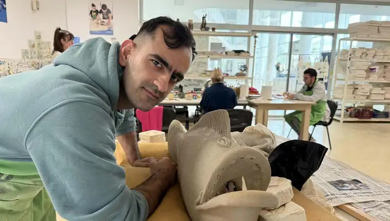 İşitme Engelli Genç Rıfat Can'ın İlham Verici Başarı Hikayesi