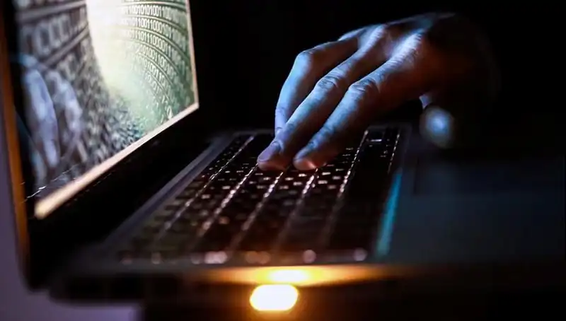 Kiracısını Tuzağa Düşüren Ev Sahibinin Ahlaksız Planı: Flört Uygulamaları Skandalı
