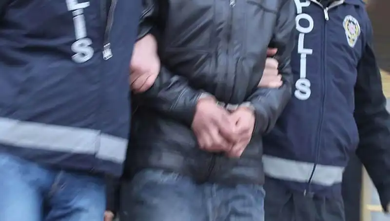 Konya'da Dolandırıcılıkla Mücadele Operasyonu: 13 Şüpheli Tutuklandı