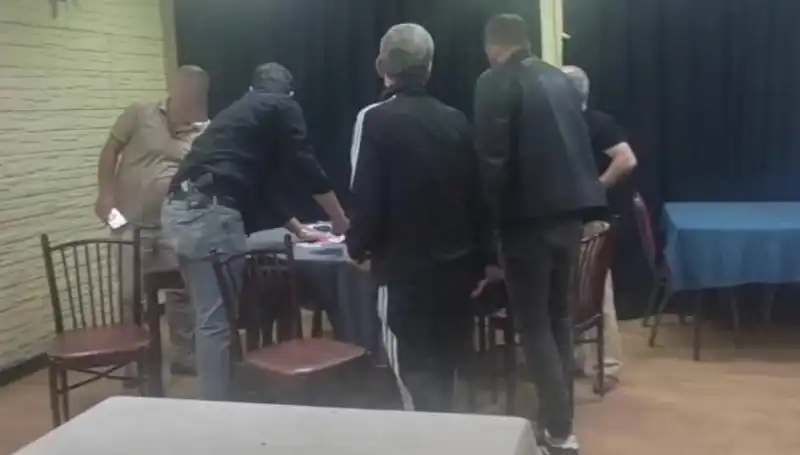 Kumar Oynarken Yakalanan Adamın Savunması Şaşkınlık Yarattı