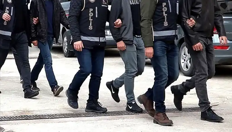Fuhuş, Tehdit ve Gasp İddiasıyla 20 Şüpheli Ankara ve Antalya'da Yakalandı