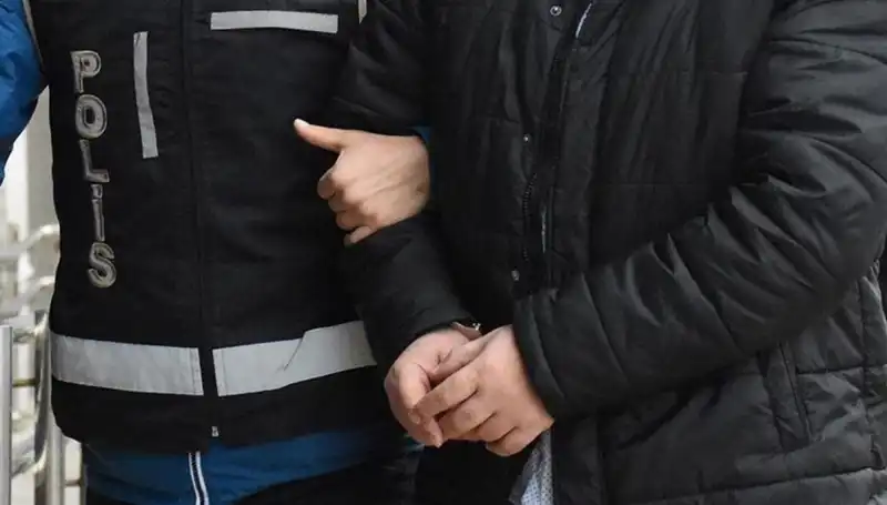 Sosyal Medyada Kadın Profiliyle Yapılan 500 Milyonluk Dolandırıcılığın Arkasındaki 12 Şüpheli Tutuklandı