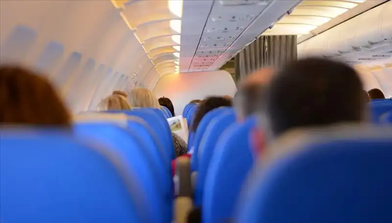 Uçağa Yön Değiştiren Riskler: Uzmanlar Havalarda Tehlikeye Dikkat Çekiyor