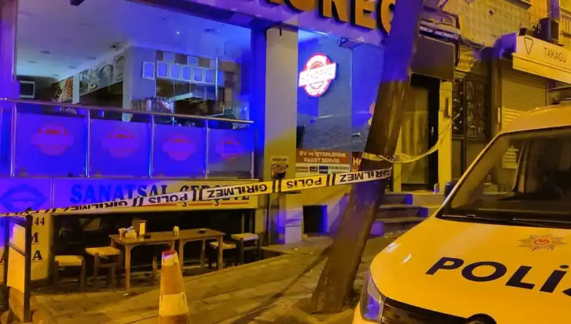 Üsküdar'da Çöp Kavgası: İki Komşu Arasında Hayatını Kaybedenlerin Ayrıntıları