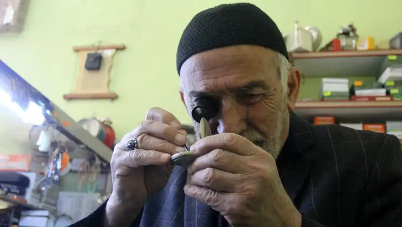 Yarım Asırdır 20 Metrekarelik Dükkanda Zamanı Duraklatıyorlar