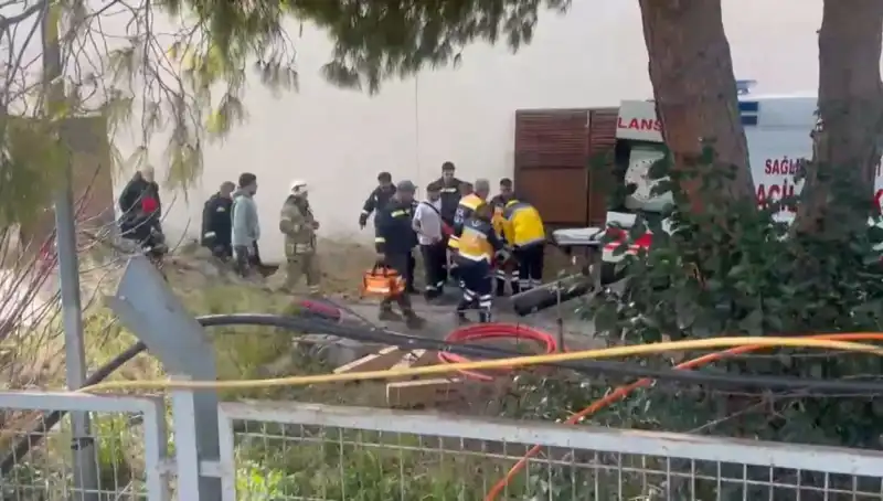 İstanbul'da Trafo Merkezinde Patlama: İşçi Ağır Yaralandı
