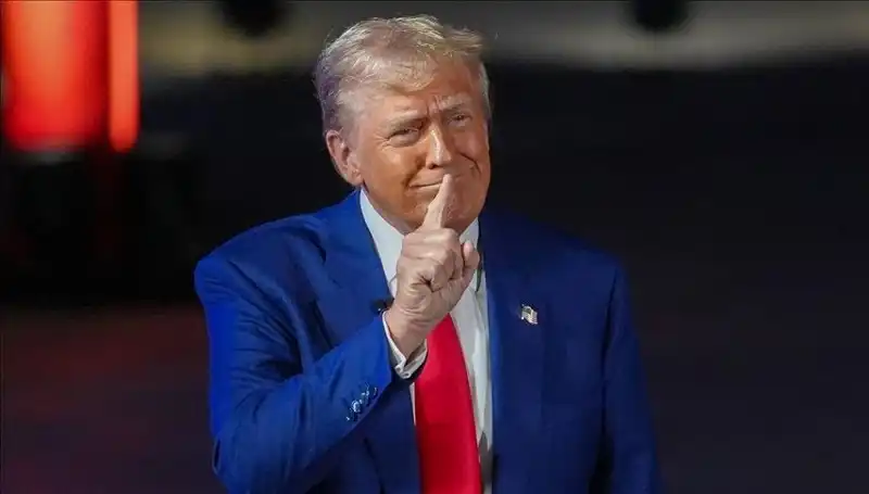 Trump, Suudi Arabistan’a Yine Gidiyor: İlk Yurtdışı Ziyareti Hakkında Bilgiler
