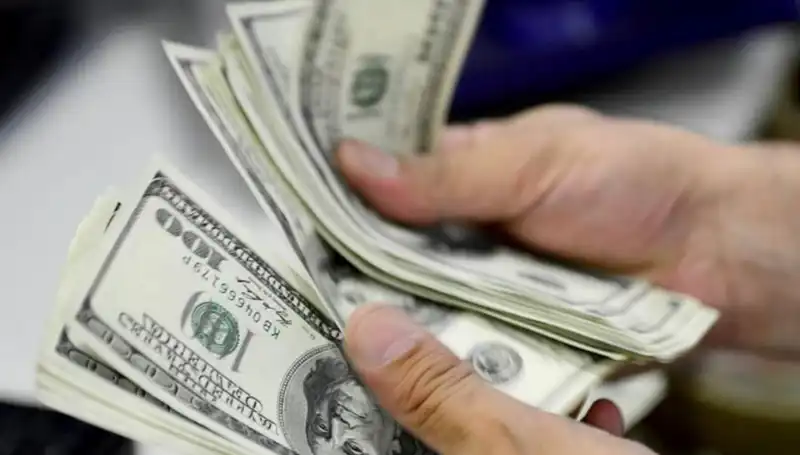 Dolar ve Euro Kurları 30 Nisan 2024: Güncel Durum ve Beklentiler