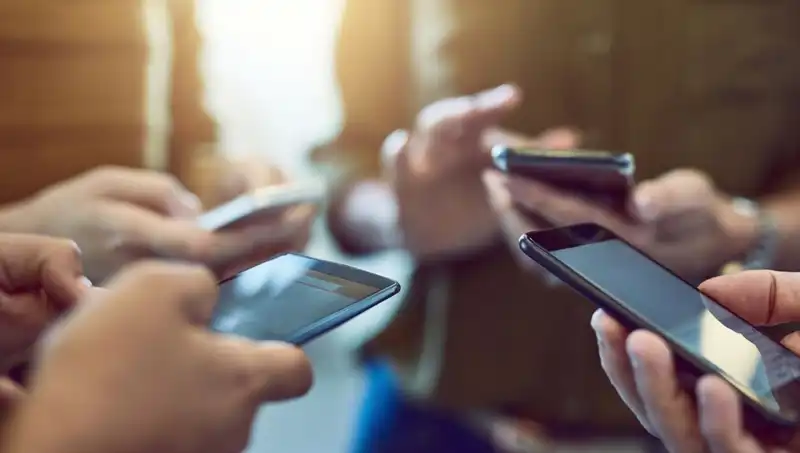 Oppo A5 Pro 4G Lansmanı: Uygun Fiyat, Güçlü Performans ve Dayanıklılık
