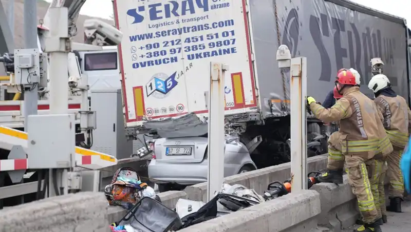 Bayram Tatilinde Yaşanan Trafik Kazalarında 72 Kayıp: Neler Oldu?