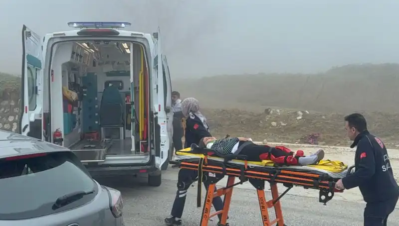 Düzce'de Yoğun Sis Kazalara Sebep Oldu: 6 Yaralı Var