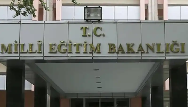 MEB'den Uyarı: Bakanlığın Adını Kullanan Dolandırıcılara Dikkat Edin!