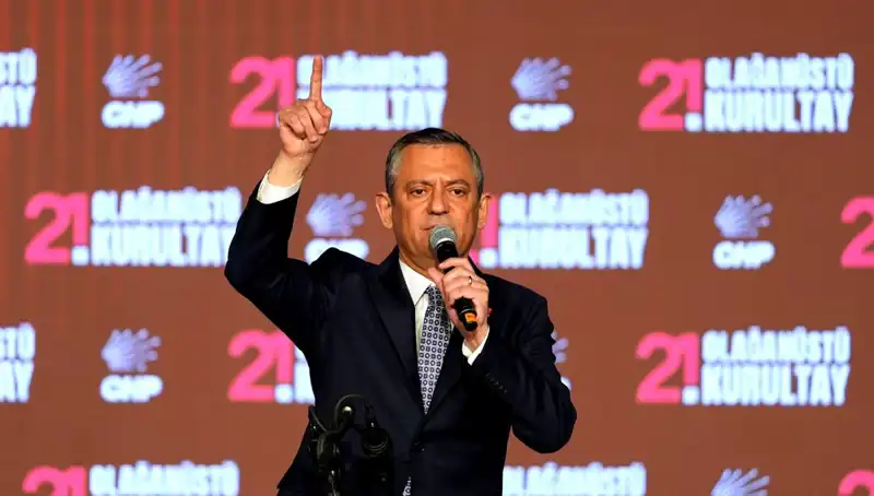 Özgür Özel'in "Cunta" İfadesi Tartışmaları Alevlendirdi: Yargı Süreci Başladı