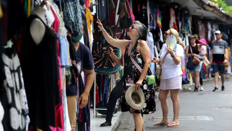 Bali'de Turistlere Yönelik Kıyafet Yasağı Uygulamaları Başladı!