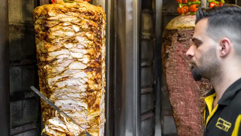 Zehirli Döner Skandalı: Çamaşır Suyu ile Beyazlatma Olayı